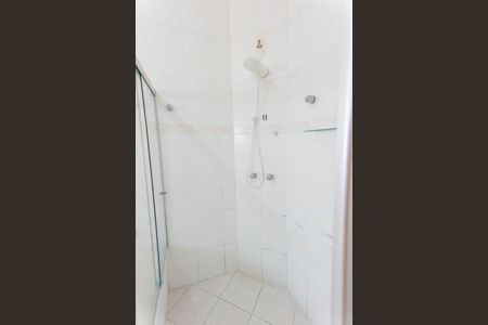 Casa de condomínio para alugar com 422m², 4 quartos e 4 vagasBanheiro da Suíte 1