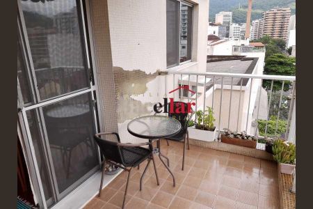 Apartamento à venda com 160m², 3 quartos e 1 vaga