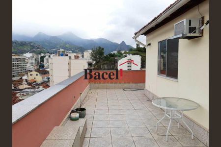 Apartamento à venda com 160m², 3 quartos e 1 vaga