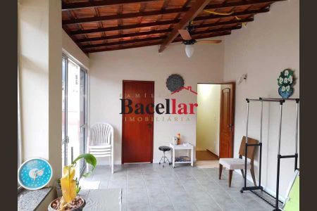 Apartamento à venda com 160m², 3 quartos e 1 vaga