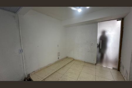 Sala de kitnet/studio para alugar com 1 quarto, 70m² em Recreio dos Bandeirantes, Rio de Janeiro