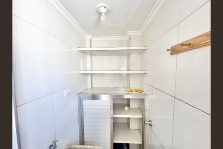 Apartamento à venda com 70m², 2 quartos e 1 vagaÁrea de Serviço