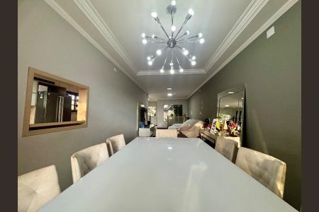 Casa à venda com 322m², 3 quartos e 5 vagasFoto 03