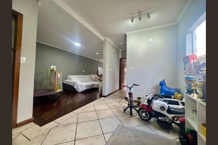 Casa à venda com 322m², 3 quartos e 5 vagasFoto 14