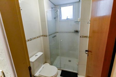Apartamento para alugar com 111m², 3 quartos e 2 vagas Apartamento para alugar com 111m², 3 quartos e 2 vagasBanheiro Corredor
