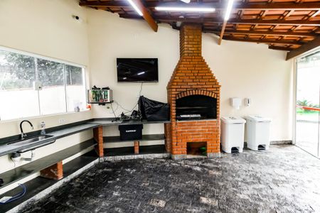 Apartamento para alugar com 111m², 3 quartos e 2 vagas Apartamento para alugar com 111m², 3 quartos e 2 vagasÁrea comum - Churrasqueira