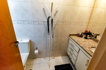 Apartamento para alugar com 111m², 3 quartos e 2 vagas Apartamento para alugar com 111m², 3 quartos e 2 vagasBanheiro da Suíte