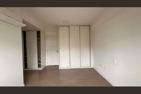 Apartamento para alugar com 162m², 3 quartos e 1 vaga Apartamento para alugar com 162m², 3 quartos e 1 vagaQuarto 2