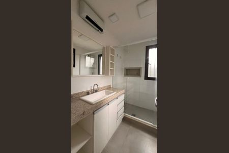 Apartamento para alugar com 162m², 3 quartos e 1 vaga Apartamento para alugar com 162m², 3 quartos e 1 vagaBanheiro 1