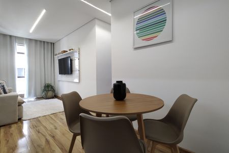 Apartamento à venda com 69m², 2 quartos e 1 vagaSala