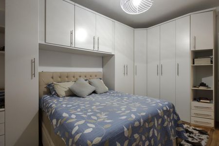 Apartamento à venda com 69m², 2 quartos e 1 vagaQuarto 2 - Armários