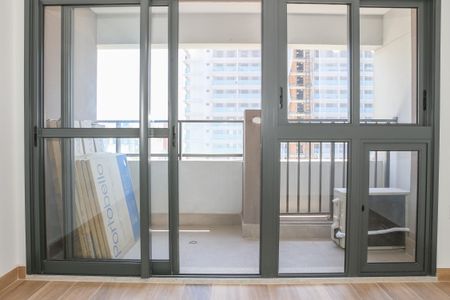 Sacada de kitnet/studio para alugar com 1 quarto, 25m² em Perdizes, São Paulo