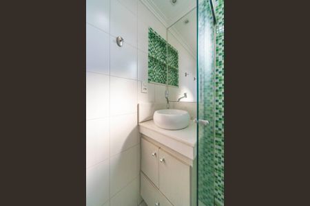 Apartamento para alugar com 57m², 2 quartos e 1 vagaBanheiro do Quarto 2