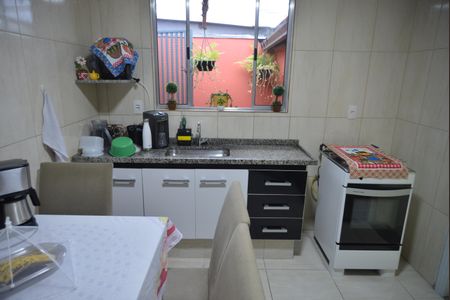 Casa à venda com 161m², 4 quartos e 2 vagasCozinha