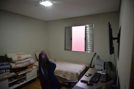 Casa à venda com 161m², 4 quartos e 2 vagasQuarto 2