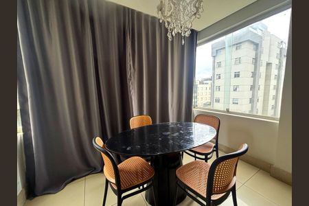 Foto 03 de apartamento à venda com 3 quartos, 150m² em Santa Efigênia, Belo Horizonte