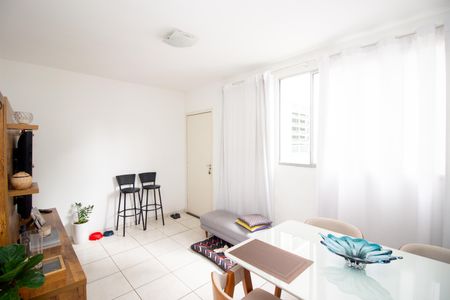 Apartamento à venda com 52m², 2 quartos e 1 vagaSala