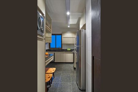 Cozinha de apartamento à venda com 3 quartos, 109m² em Sion, Belo Horizonte
