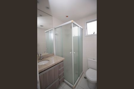 Apartamento à venda com 85m², 2 quartos e 2 vagas Apartamento à venda com 85m², 2 quartos e 2 vagasBanheiro da Suíte