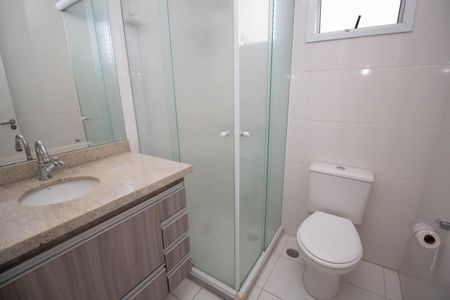 Apartamento à venda com 85m², 2 quartos e 2 vagas Apartamento à venda com 85m², 2 quartos e 2 vagasBanheiro da Suíte
