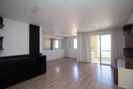 Apartamento à venda com 85m², 2 quartos e 2 vagas Apartamento à venda com 85m², 2 quartos e 2 vagasSala