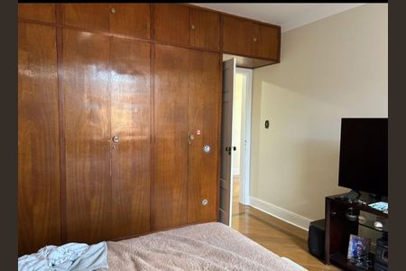 Foto 10 de casa à venda com 3 quartos, 250m² em Cambuci, São Paulo