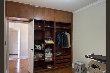 Foto 02 de casa à venda com 3 quartos, 250m² em Cambuci, São Paulo