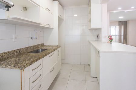 Apartamento à venda com 66m², 2 quartos e 2 vagasCozinha 