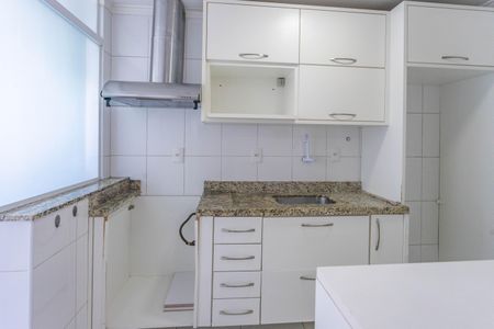 Apartamento à venda com 66m², 2 quartos e 2 vagasCozinha 