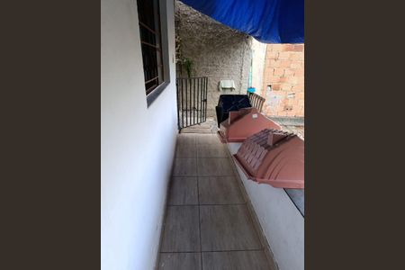 Casa à venda com 570m², 5 quartos e 2 vagasquintal
