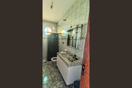 Casa à venda com 570m², 5 quartos e 2 vagasbanheiro 3