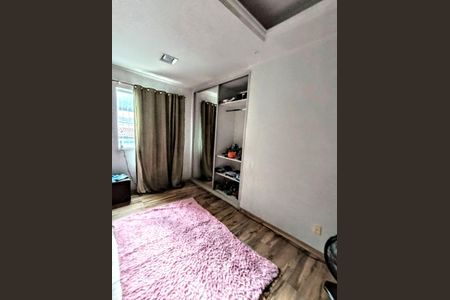 Casa à venda com 570m², 5 quartos e 2 vagasquarto 5