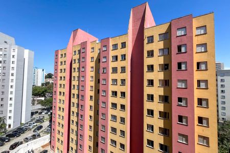 Apartamento à venda com 48m², 2 quartos e 1 vaga Apartamento à venda com 48m², 2 quartos e 1 vagaVista do Quarto 2