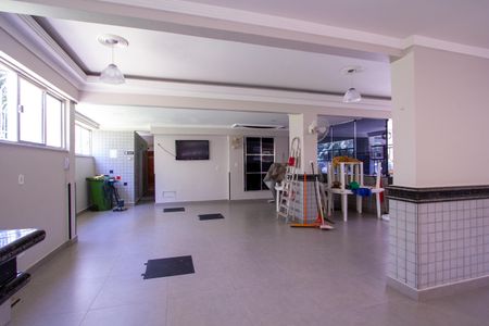Apartamento para alugar com 83m², 2 quartos e 1 vaga Apartamento para alugar com 83m², 2 quartos e 1 vagaÁrea comum - Salão de festas 2