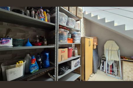 Casa à venda com 135m², 3 quartos e 2 vagasLavanderia