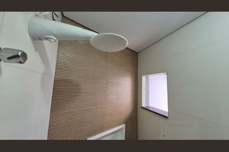 Casa à venda com 135m², 3 quartos e 2 vagasBanheiro