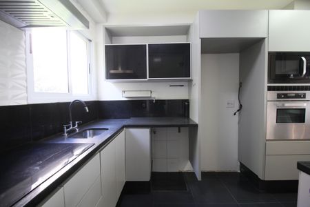 Apartamento à venda com 124m², 3 quartos e 2 vagasCozinha