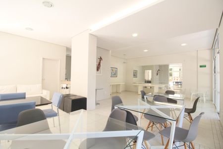 Apartamento à venda com 124m², 3 quartos e 2 vagasÁrea comum - Salão de festas