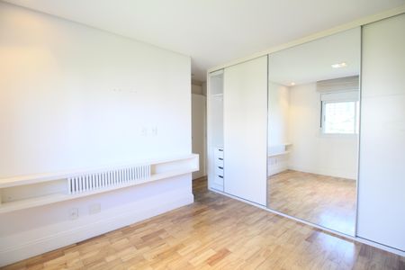 Apartamento à venda com 124m², 3 quartos e 2 vagasSuíte 3