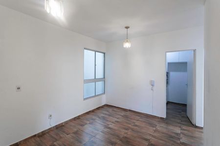 Apartamento para alugar com 55m², 2 quartos e 1 vaga Apartamento para alugar com 55m², 2 quartos e 1 vagaSala