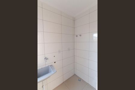Casa de condomínio para alugar com 54m², 2 quartos e 1 vagaÁrea de Serviço