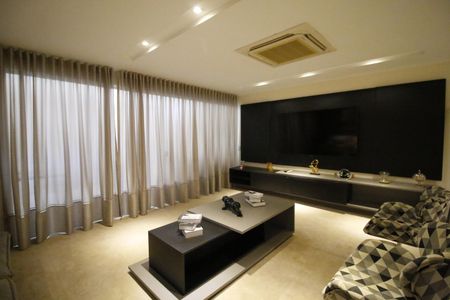 Casa de condomínio à venda com 230m², 3 quartos e 2 vagasSala de cinema 