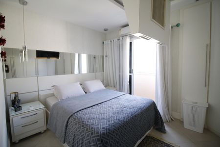 Casa de condomínio à venda com 230m², 3 quartos e 2 vagas Suíte 3