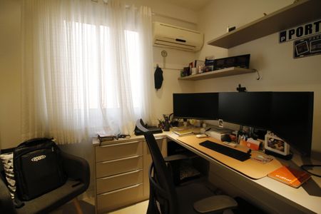 Casa de condomínio à venda com 230m², 3 quartos e 2 vagasBanheiro da Suíte 3