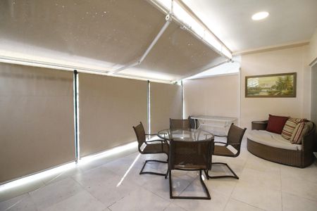 Casa de condomínio à venda com 230m², 3 quartos e 2 vagasvaranda da sala de cinema 