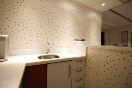 Casa de condomínio à venda com 230m², 3 quartos e 2 vagasCopa