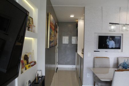Apartamento à venda com 79m², 2 quartos e 1 vagaSala