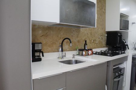 Apartamento à venda com 79m², 2 quartos e 1 vagaCozinha