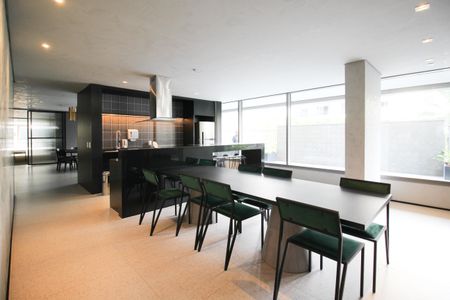 Studio à venda com 28m², 1 quarto e sem vaga Studio à venda com 28m², 1 quarto e sem vagaÁrea comum - Salão de festas