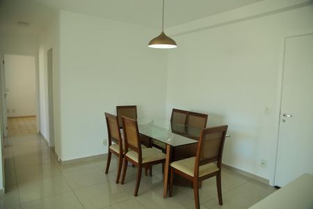 Apartamento à venda com 84m², 3 quartos e 2 vagasSala